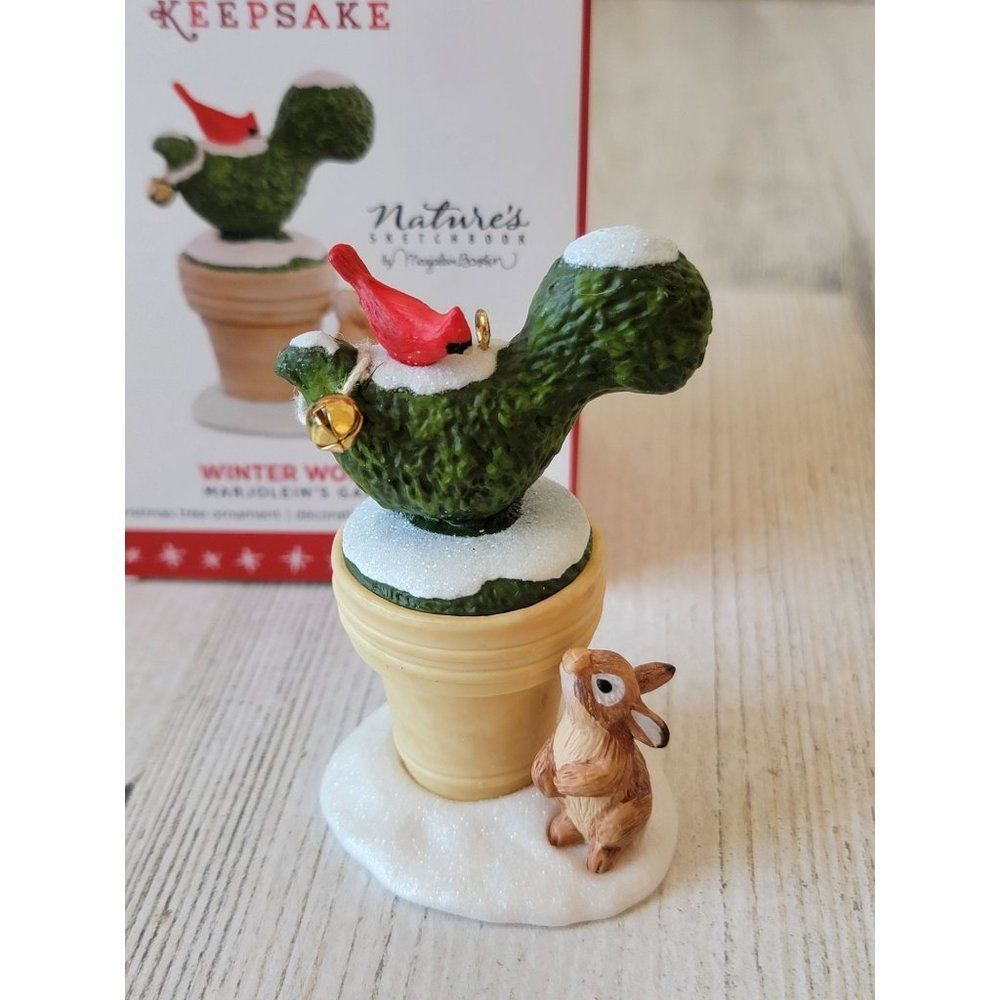 Hallmark 2016 winter wonder nature Sketchbook ornament Xmas‎